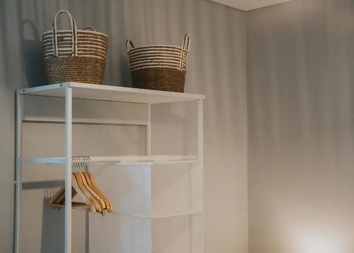 Pico Apartment's